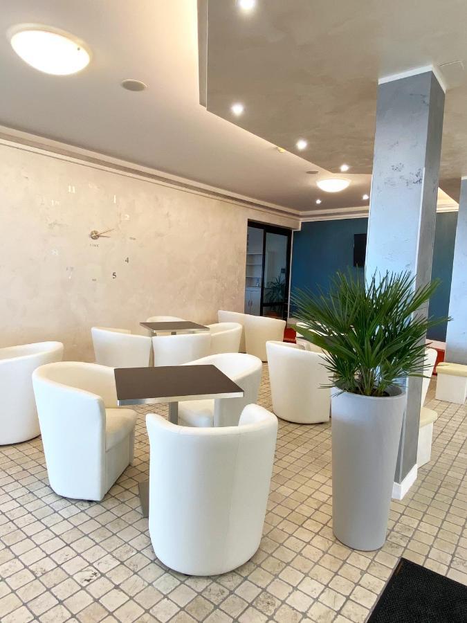 Hotel Linda Caorle Esterno foto